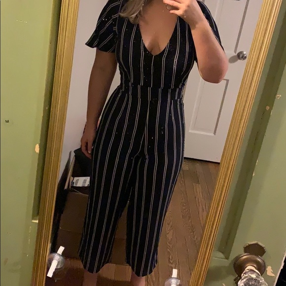 Cropped Striped Jumpsuit - Picture 6 of 6